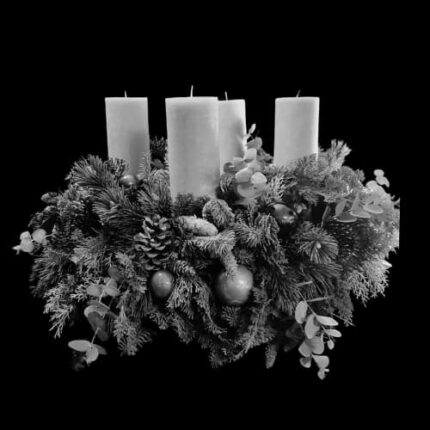 Adventskranz als schwarz-weißes Kategoriebild